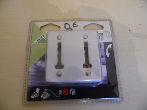 Prise telephone double - double, neuve
