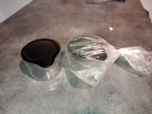 Pots lait tupperware - 2,