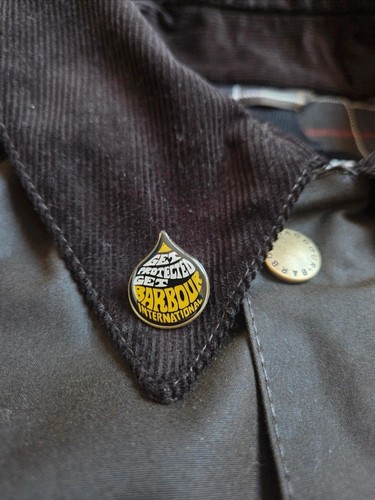 Pin barbour - pin's,