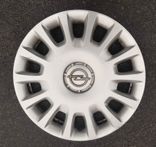 1 enjoliveur Opel Corsa D 14