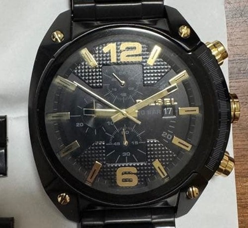 Montre chronographe quartz - à,