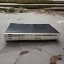 Yamaha Natural Sound Am/FM Stereo Tuner T-760