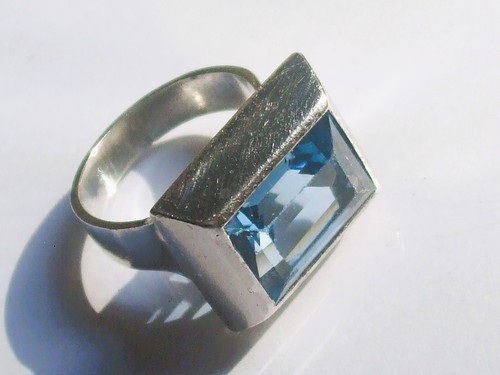 Belle grosse bague - belle, ancienne