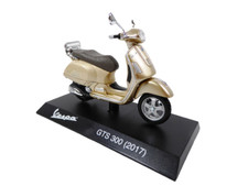 Piaggio Vespa GTS 300 (2017) -