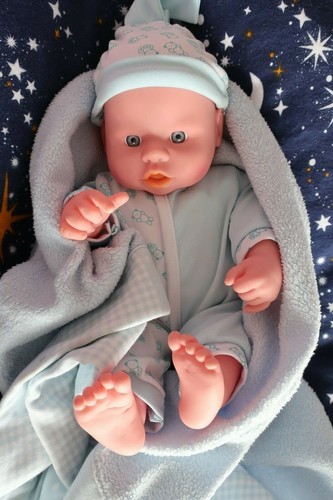 Poupée bébé pour jouer - 14",