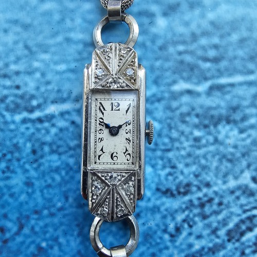 Montre vintage remontage - vintage, à