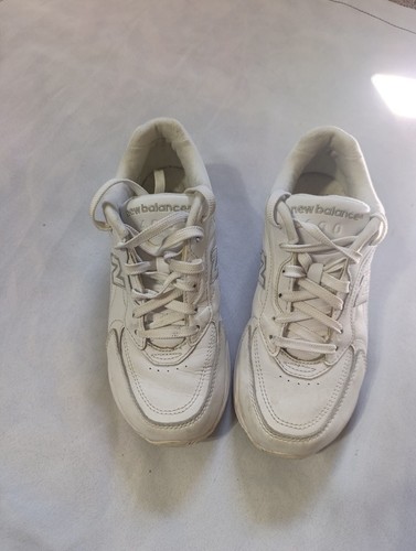 New balance 400 white sneakers - new,