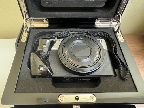 Hasselblad digital black - hasselblad,