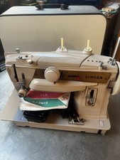 Machine À Coudre Singer 411g