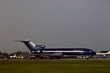 Original 35mm colour slide of Braniff Boeing 727-227 N426BN at MIA in 1979