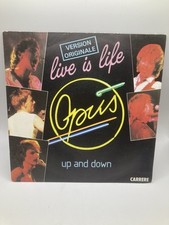 OPUS - Disque Vinyl 45 Tours - LIVE IS LIFE