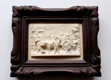 BAS RELIEF CALCAIRE PETRIFIÉ