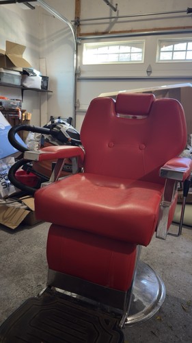 Vintage red barber - red,