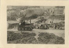 OLD PHOTO - VINTAGE SNAPSHOT - TRACTOR TRACK MACHINE MAGHREB CONSTRUCTION