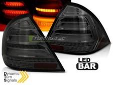 Paire de feux arriere pour