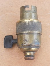 Ancienne douille en laiton à