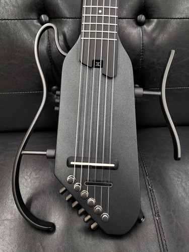 Guitare acoustique électrique