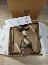 UGG LOWMEL SAND taille EU 39