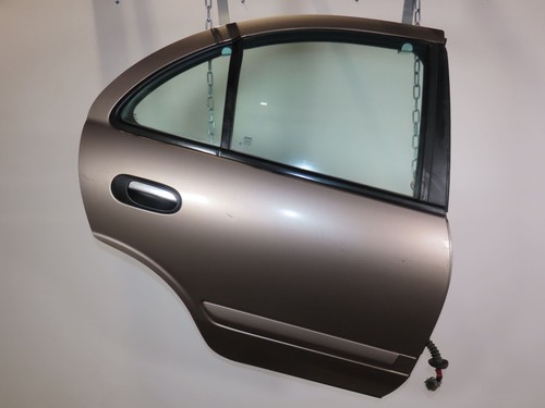 Porte arrière droite nissan - arrière,