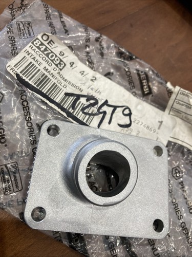 Aprilia 847093 pipe admission