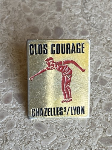 Pin pétanque clos courage - pétanque,