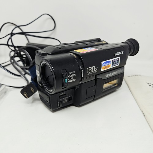 Sony handycam ccd trv16 - handycam, video8
