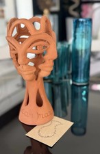 Vase sculpture 4 Visages