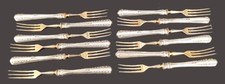 Série de 12 fourchettes à