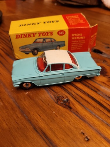 Dinky toys 143 ford - dinky, capri