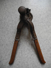 old corker Soyez&Cie model 1900 wine chai antique corker wine tool