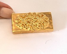 Balenciaga Broche Métal Doré