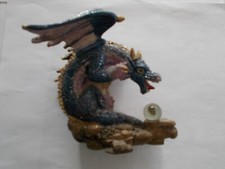 dragon en résine 12 cm