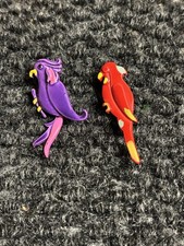 2 Vintage Parrot Pins Jimmy Buffet Parrotheads 