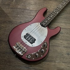 MUSIC MAN SUB 4 / guitare