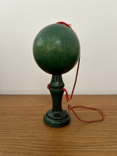Bilboquet ancien bois - bilboquet, vert