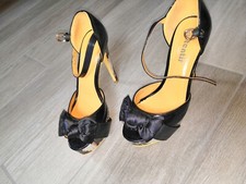 Escarpin à plateforme noir et