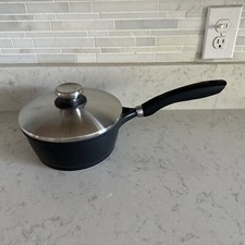 Zwilling J.A. Henkels Hard Anodized Aluminum Non Stick 2.5 Quart Pot Germany