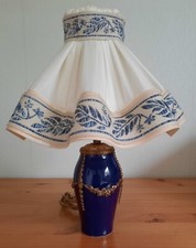 pied de lampe en porcelaine