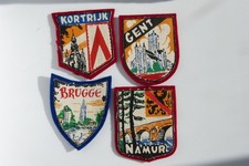 4 ECUSSONS BRODES EN TISSU À COUDRE "BELGIQUE" 5 X 6 CM / TB ÉTAT