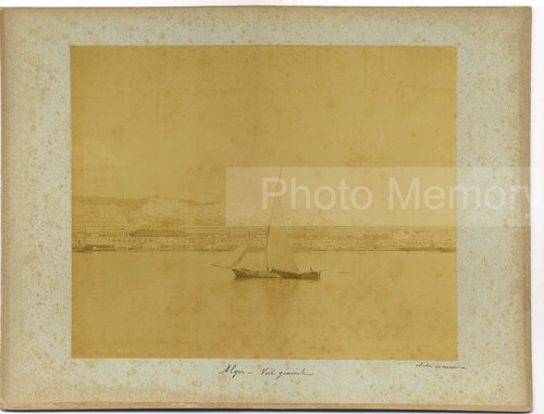 Barque pêche dans port - barque,