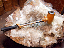 SCULPTED SEA FOAM CIGARETTE SMOKE PIPE BONE HOSE MOUNT