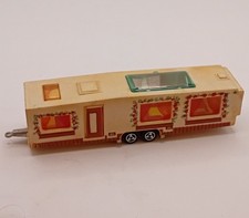 Voiture S83 Majorette Caravane