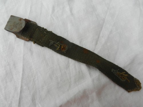 Petite attache pour - petite,