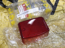 Feu arrière objectif Suzuki AE50 DR125 FA50 FS50 FZ50 OR50 TS100 TS125 TS185 ...