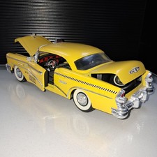 1:18 BUICK CENTURY coupé