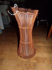 lustre en bois extèrieur et