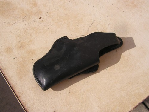 Holster anciens de la - ,