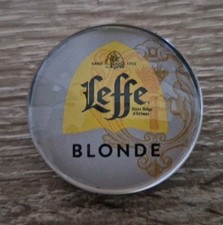 Magnet Médaillon Aimant Leffe Blonde pour pompe à Bière. 