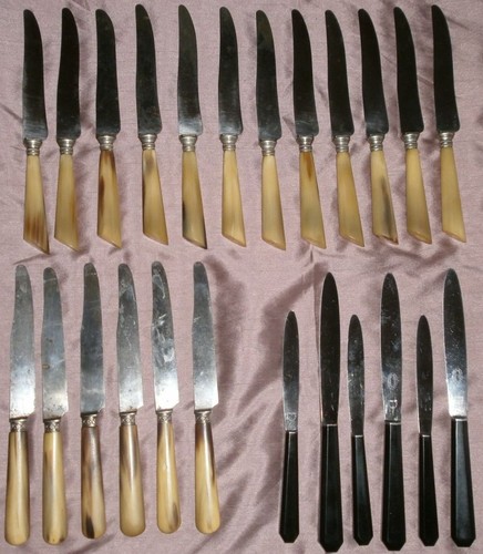 Lot couteaux variés - de,