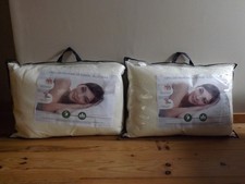 LOT DE 2 OREILLERS Orthopédique cervical - en mousse à mémoire de forme - NEUF